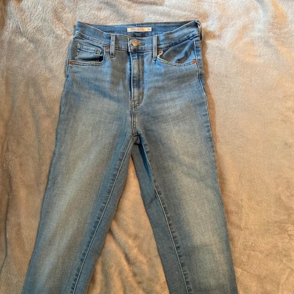 Levi’s Mile High Super Skinny Jeans - Picture 4 of 4